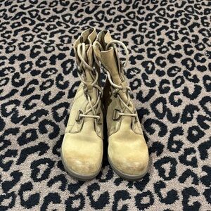 Sorel women’s Joan of artic wedge 2 waterproof full grain leather,insulated 8